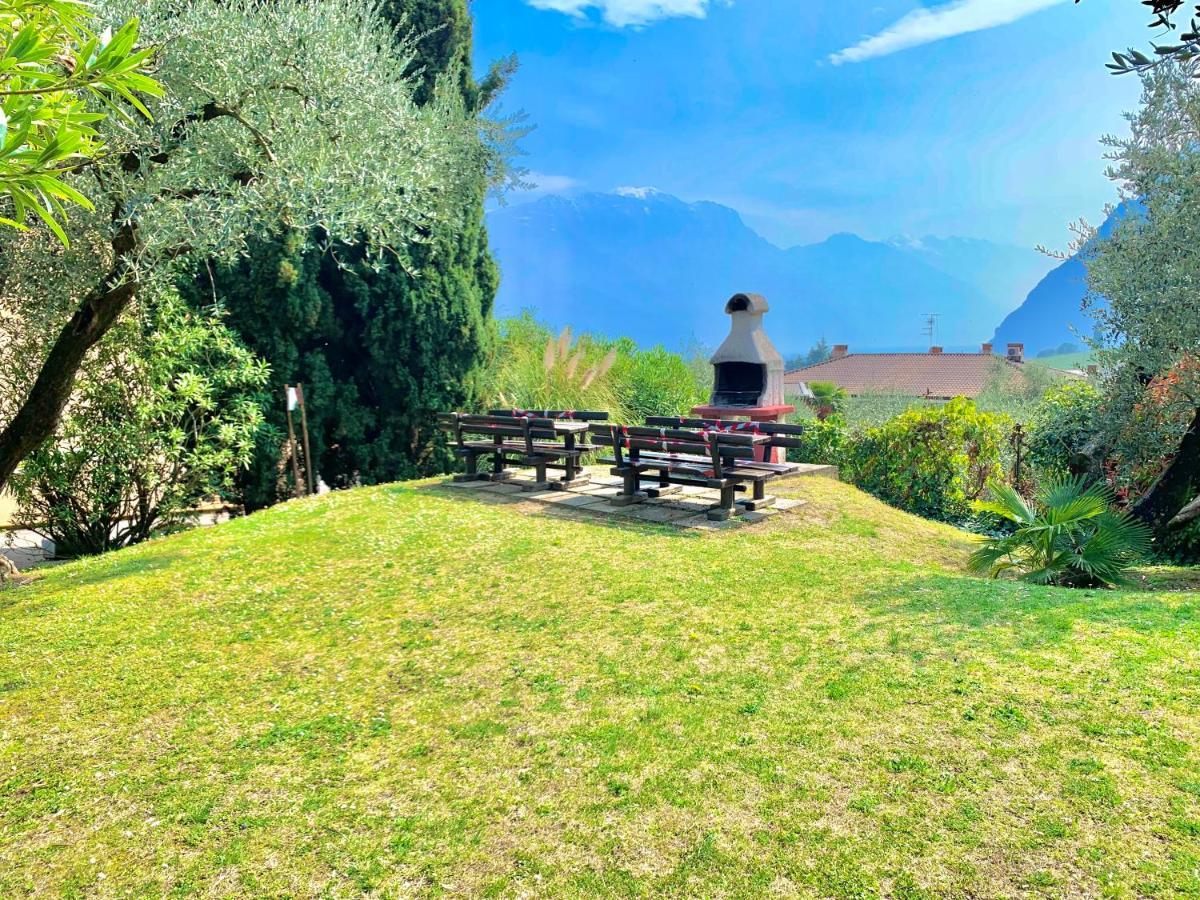 Appartamento Casa Circe Riva del Garda Esterno foto