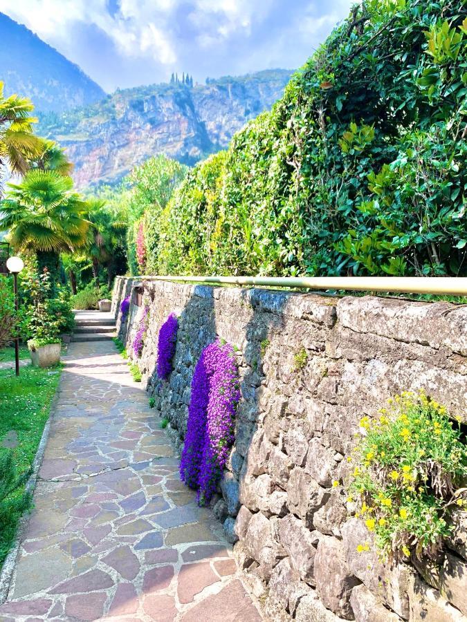Appartamento Casa Circe Riva del Garda Esterno foto