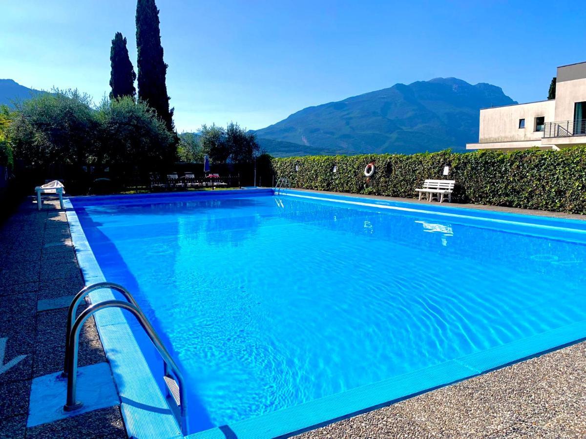 Appartamento Casa Circe Riva del Garda Esterno foto