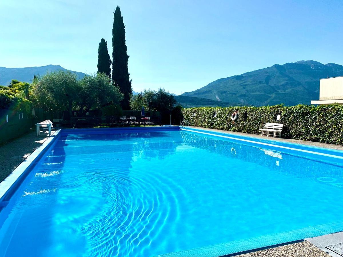 Appartamento Casa Circe Riva del Garda Esterno foto